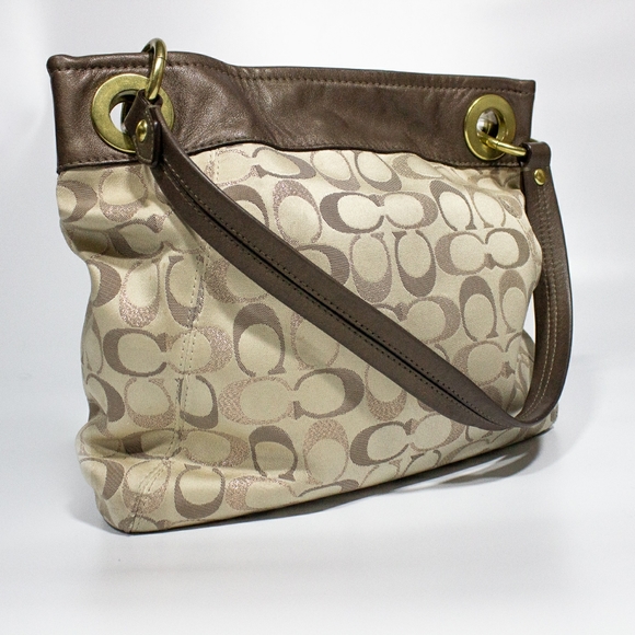 Coach Ashley 3 Color Metallic Signature Hobo - Picture 5 of 6